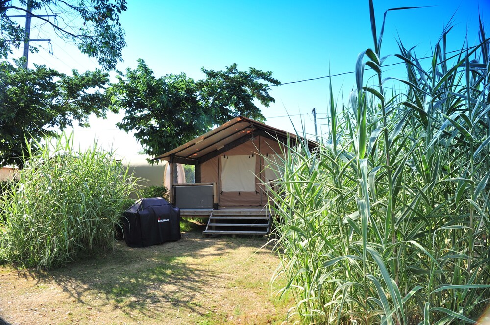 Camping Aqua 3 Masses
