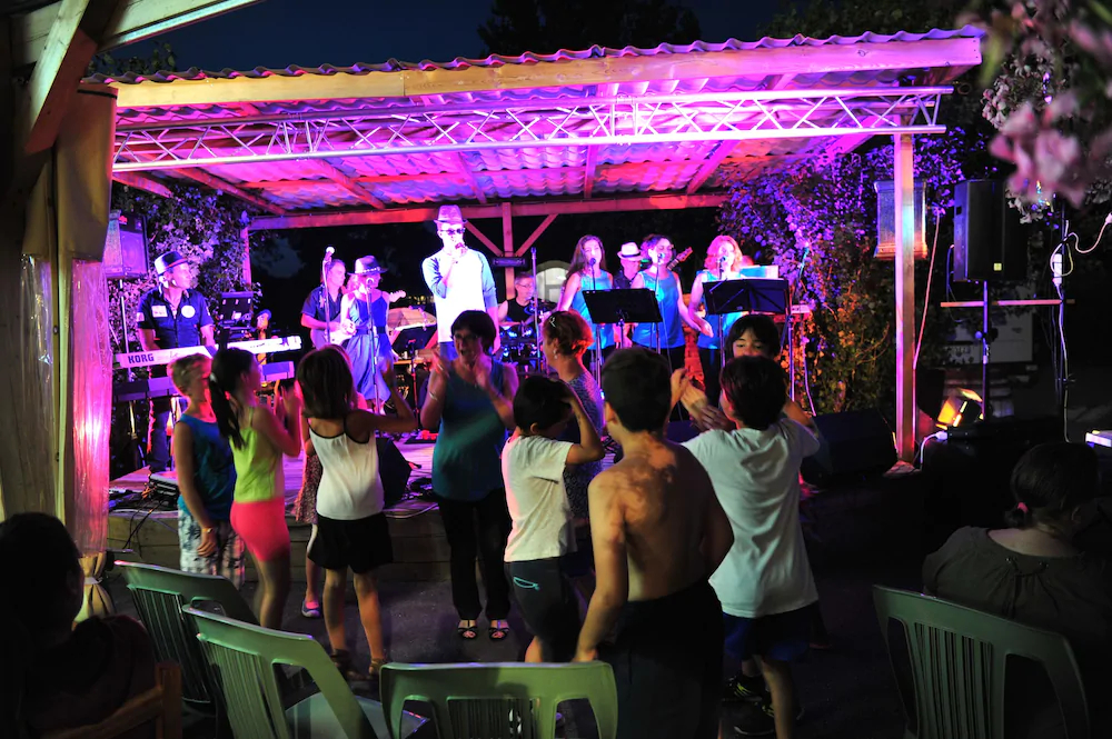 Camping Aqua 3 Masses