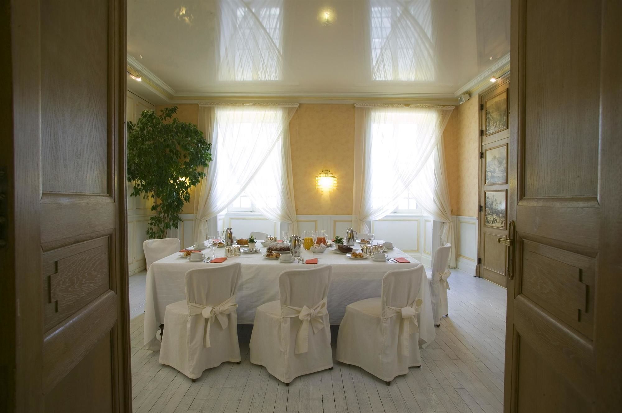 Best Western Grand Hôtel de Bordeaux