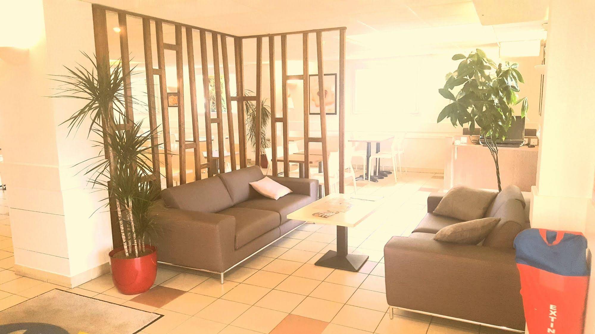 Ace Hôtel Clermont Ferrand - La Pardieu