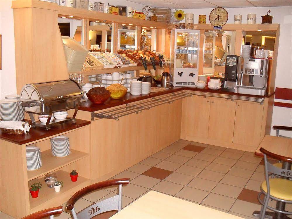 Ace Hôtel Clermont Ferrand - La Pardieu