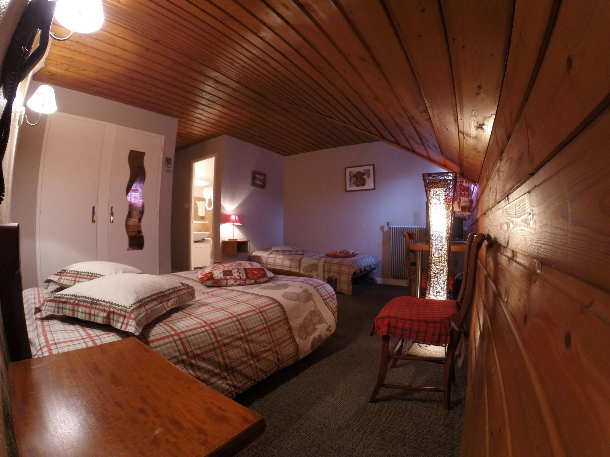 Aviation Hotel