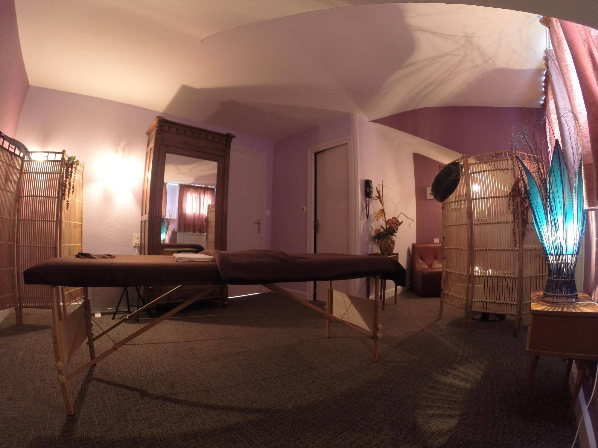Aviation Hotel