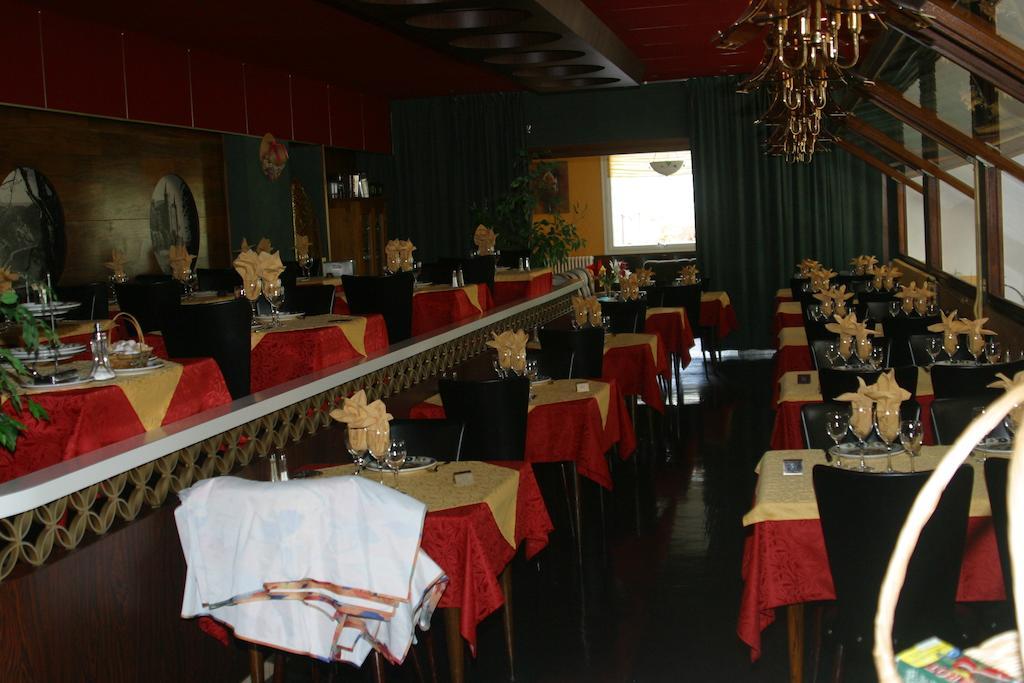 Logis Garabit Hotel