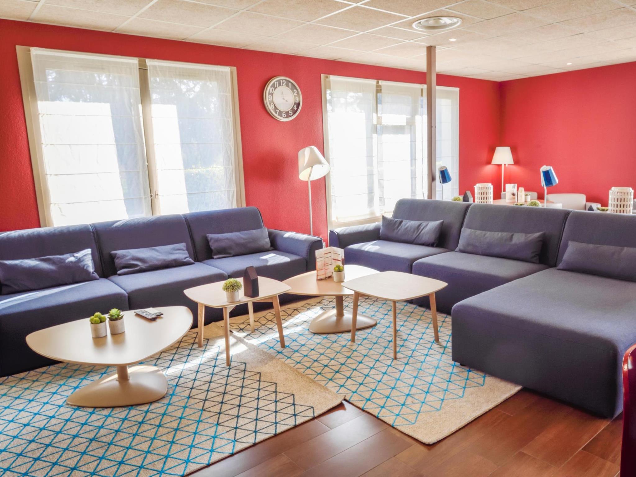 Hotel Campanile Clermont Ferrand Nord - Riom