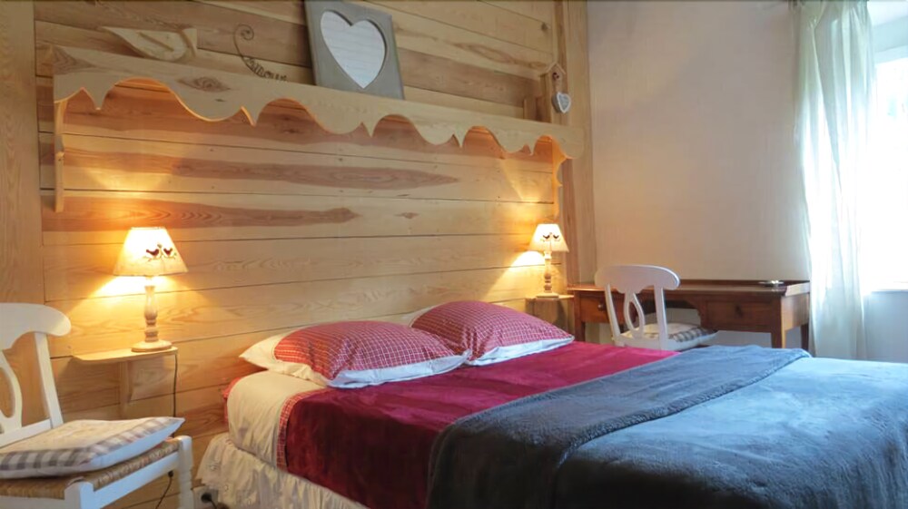 Gite La Maison Sous Les Etoiles