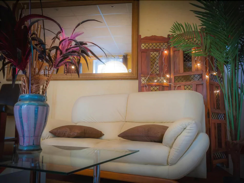 Ariane Hotel