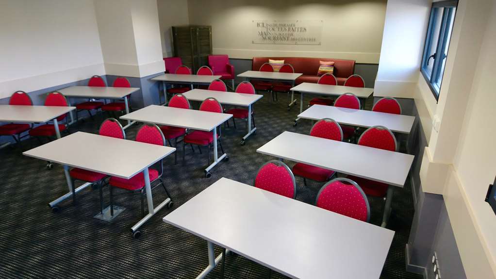 Hôtel Kyriad Auray - Carnac