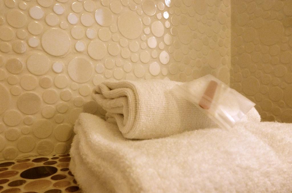 Brit Hotel Alghotel