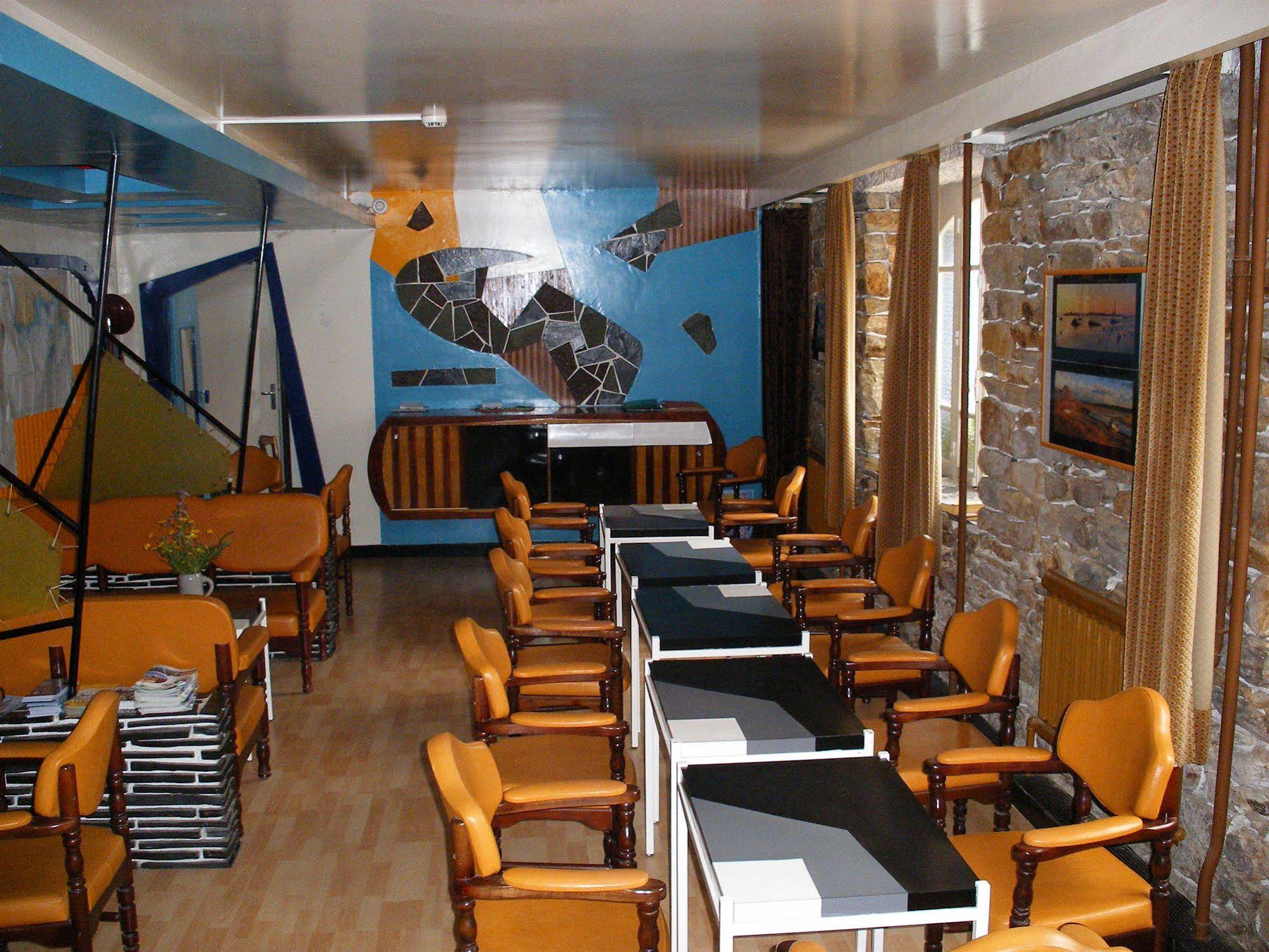 Hotel Modern