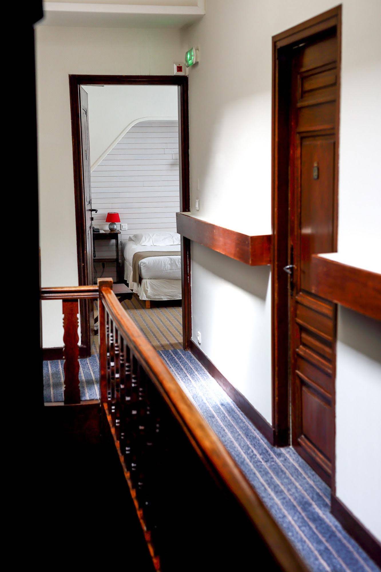 Hôtel de France & Restaurant L'insolite