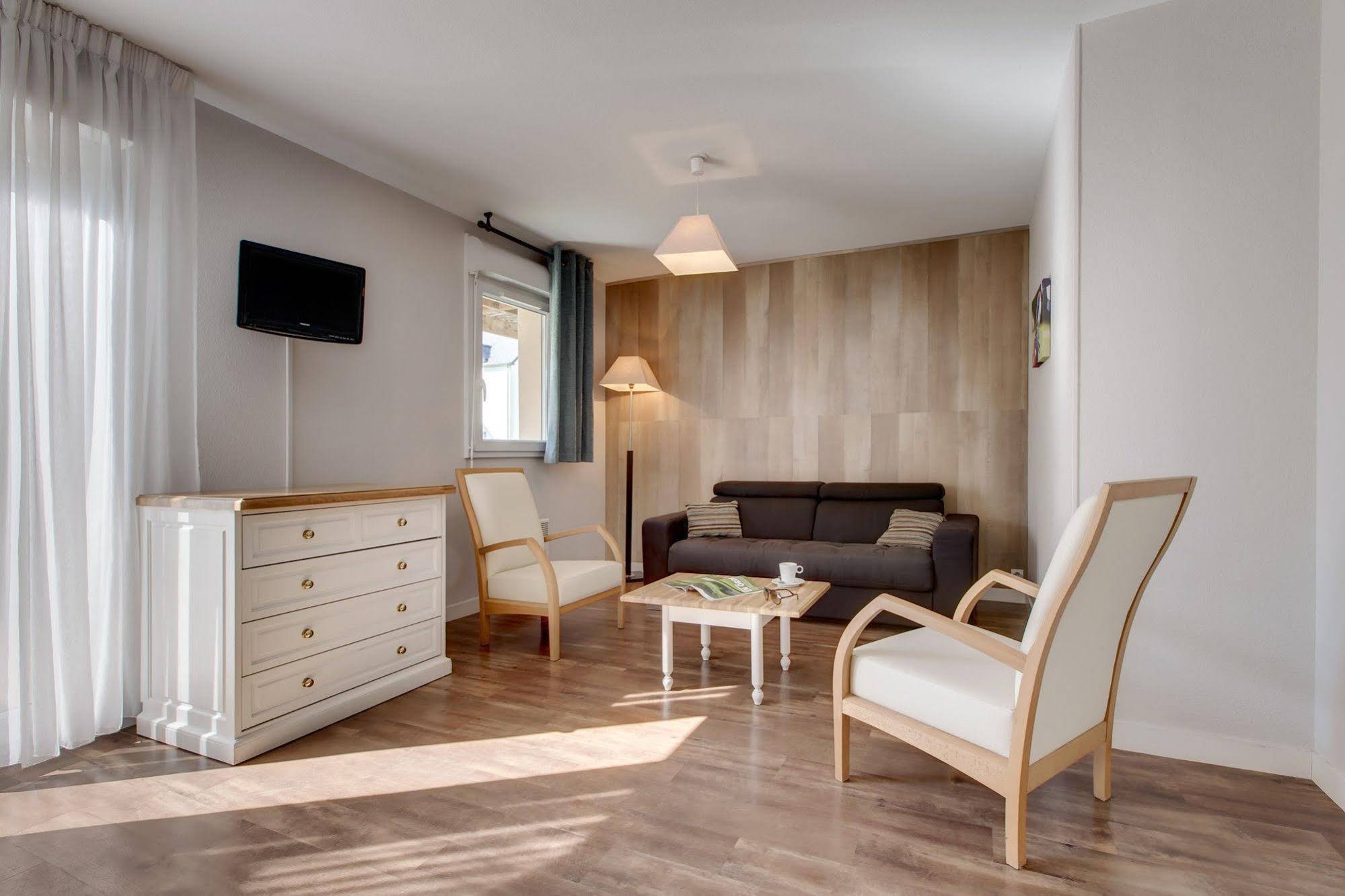 Les Ormes Domaine & Resort