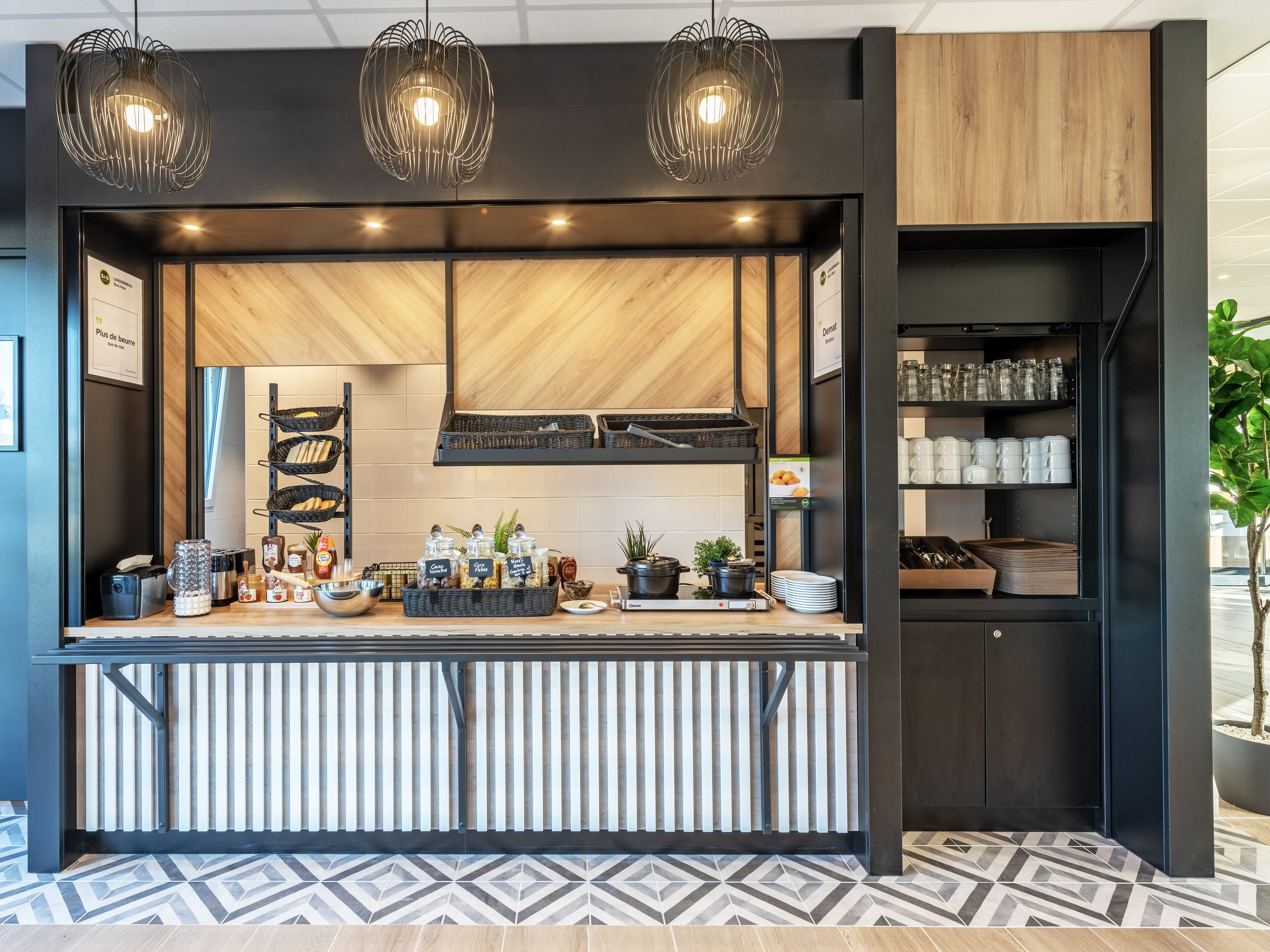 B&B HOTEL Landerneau Bois Noir
