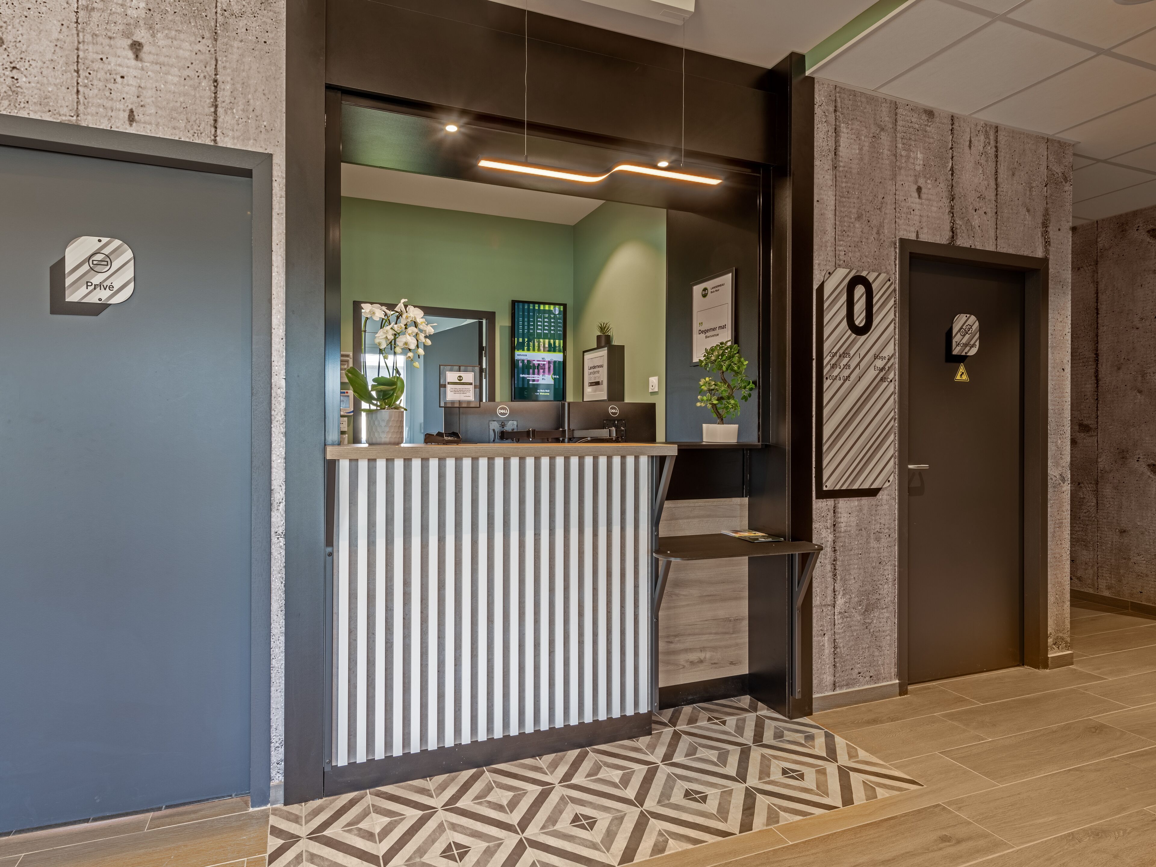 B&B HOTEL Landerneau Bois Noir