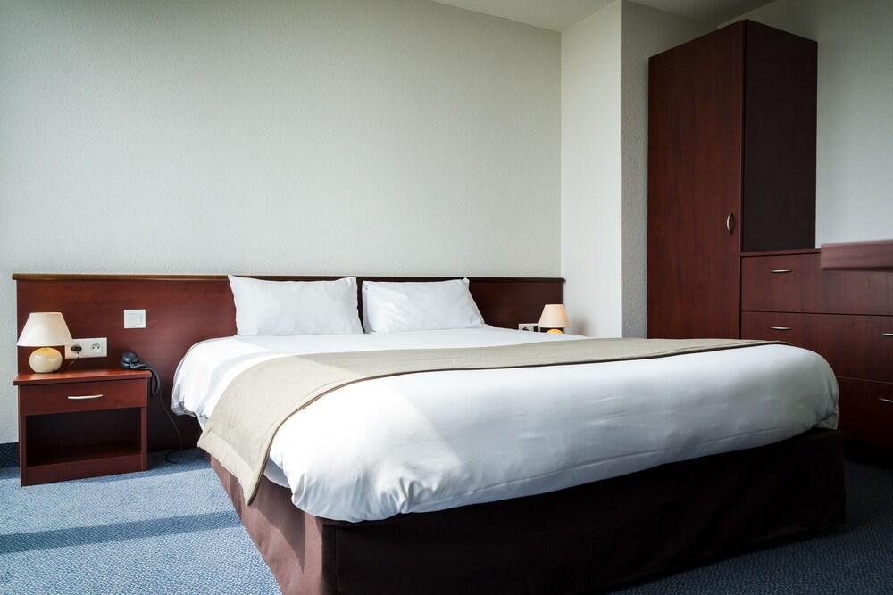 Brit Hotel Saint-Brieuc Langueux