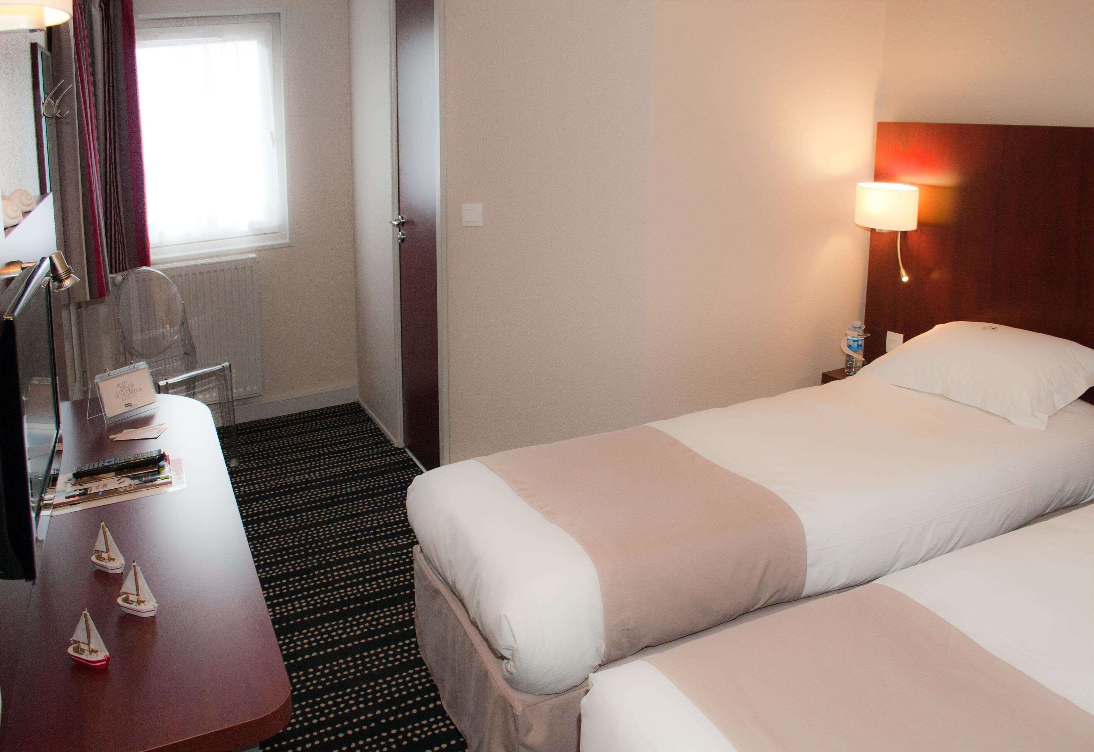 Kyriad St. Malo Ouest