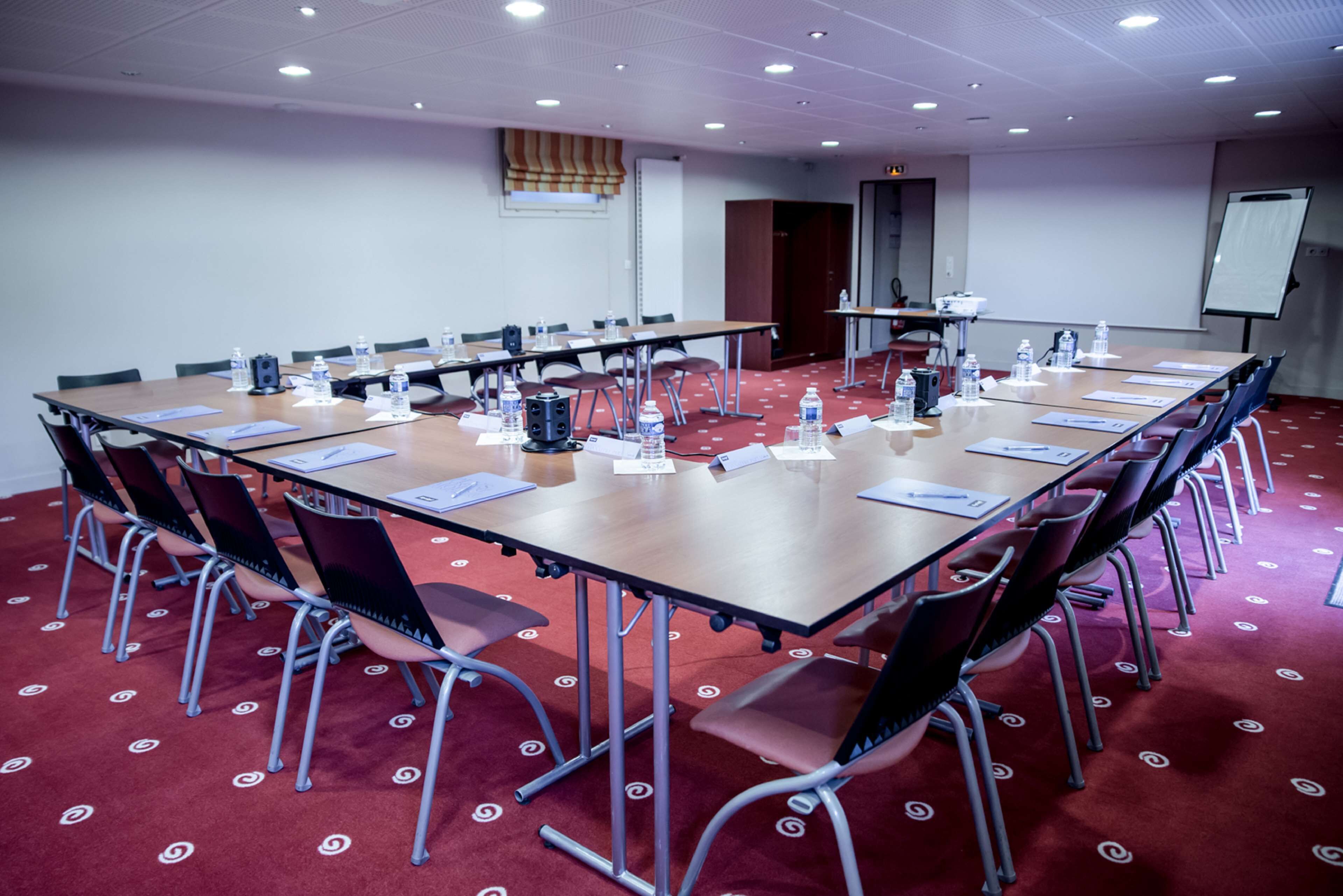 Kyriad St. Malo Ouest