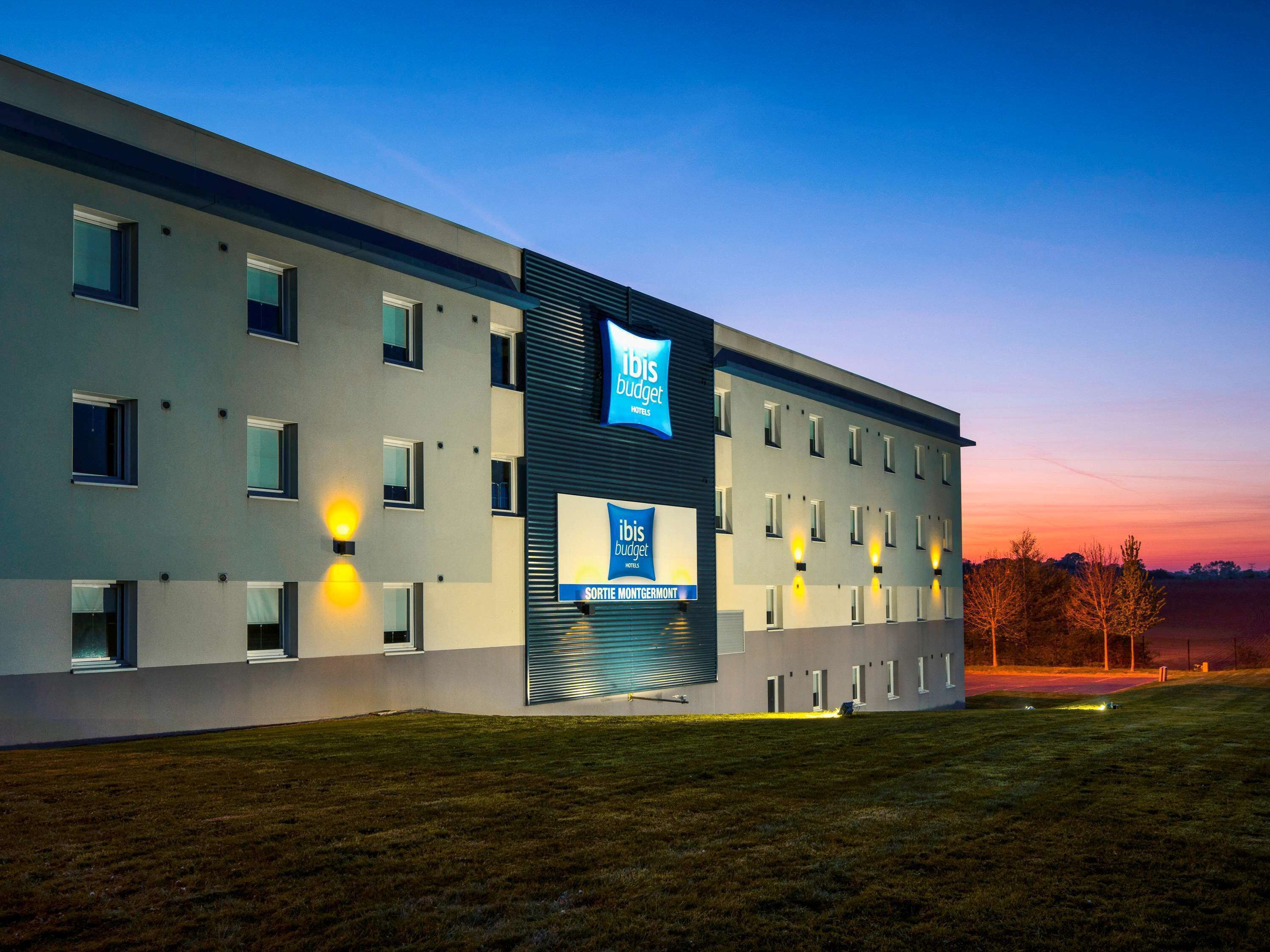 ibis budget Rennes Route de Saint-Malo