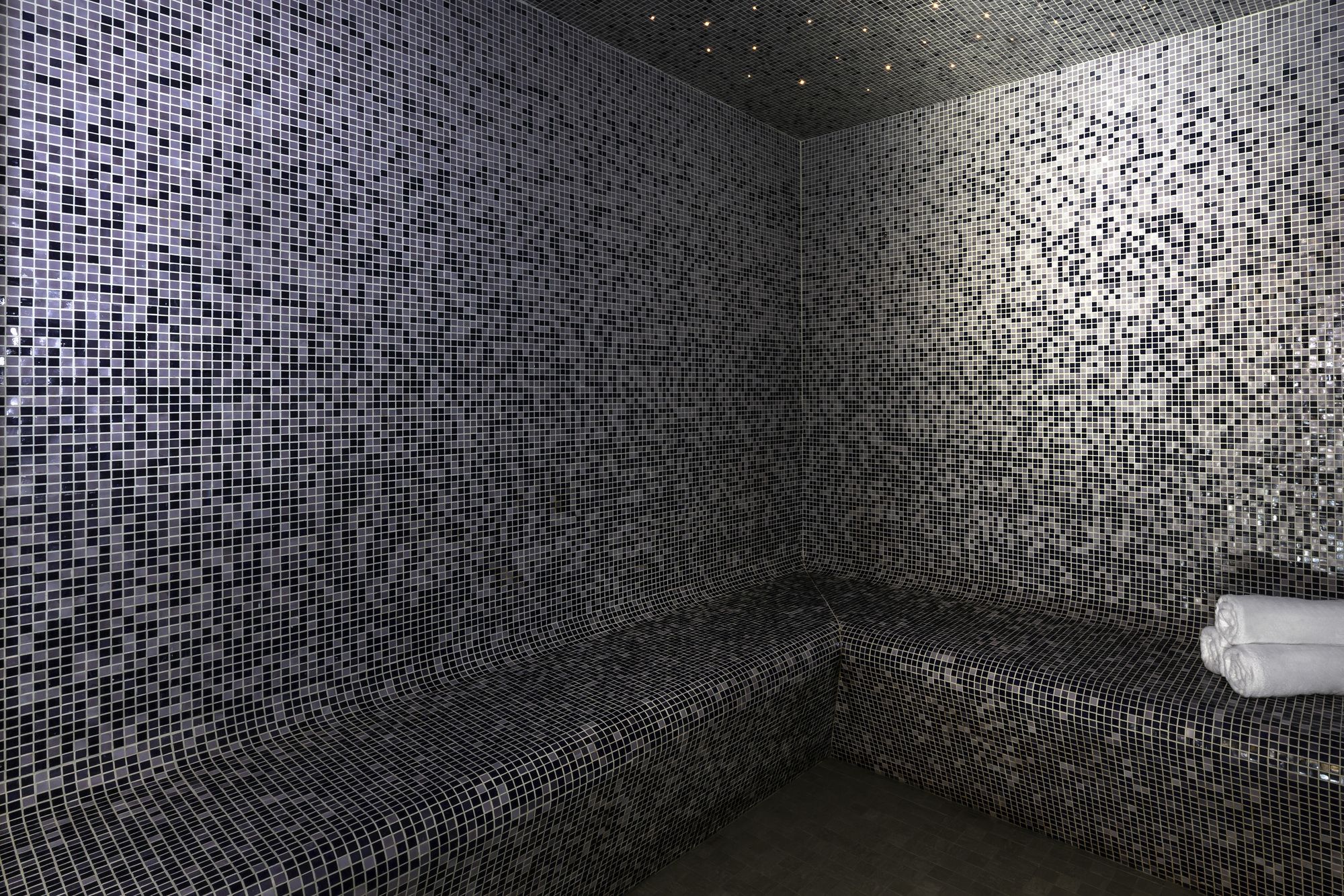 Best Western  Les Bains Hôtel & Spa