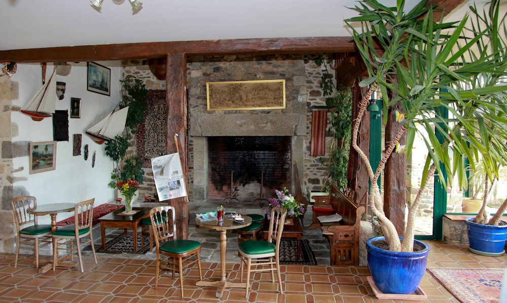 Manoir De Rigourdaine