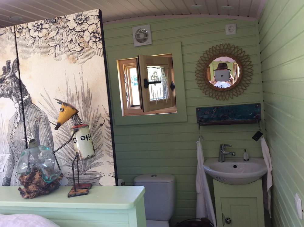 Roulotte De La Scea Ecurie Barre