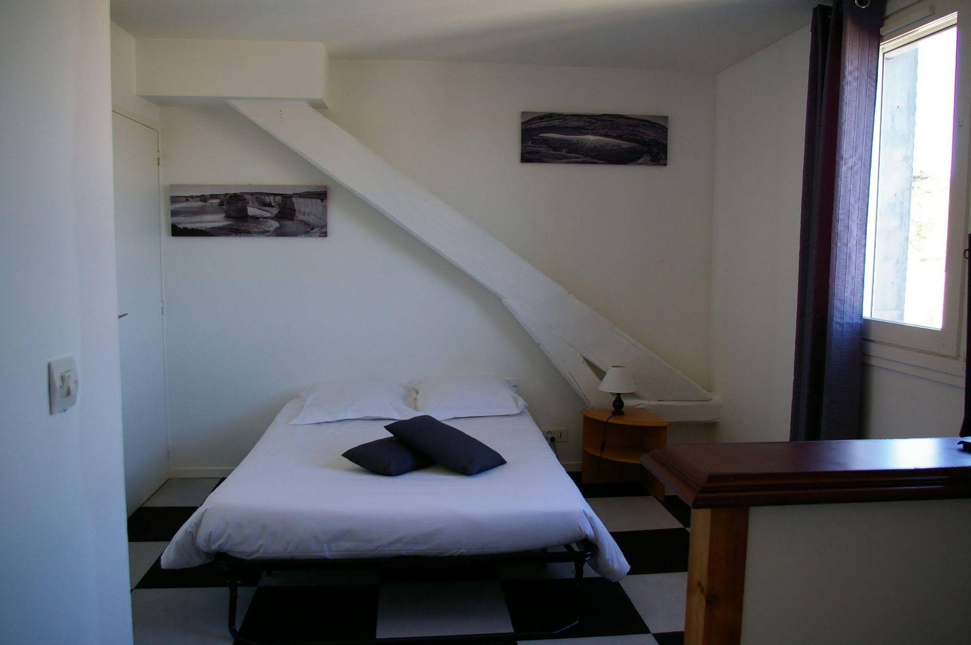 Queen Serenity Hotel