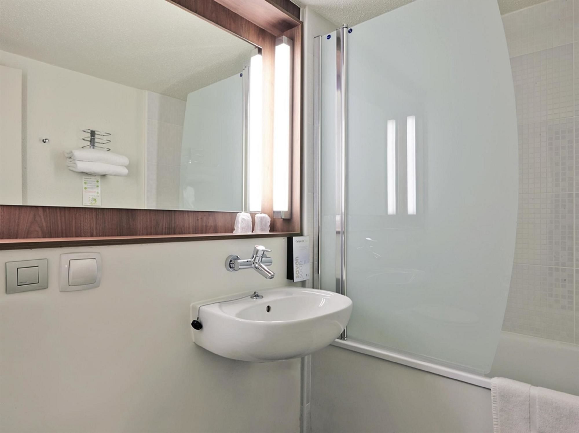 Hotel Campanile Rennes Ouest - Cleunay