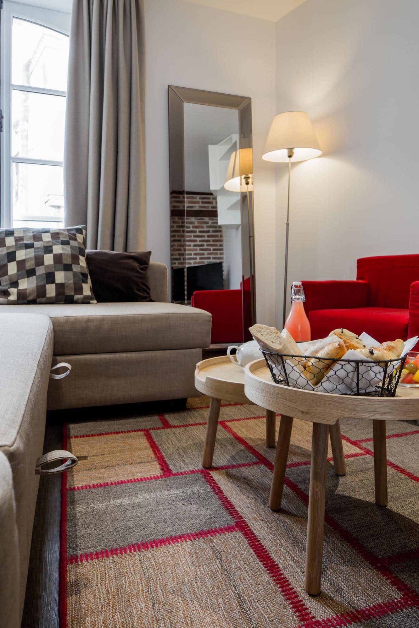 Le Nemours Hôtel & Apartments