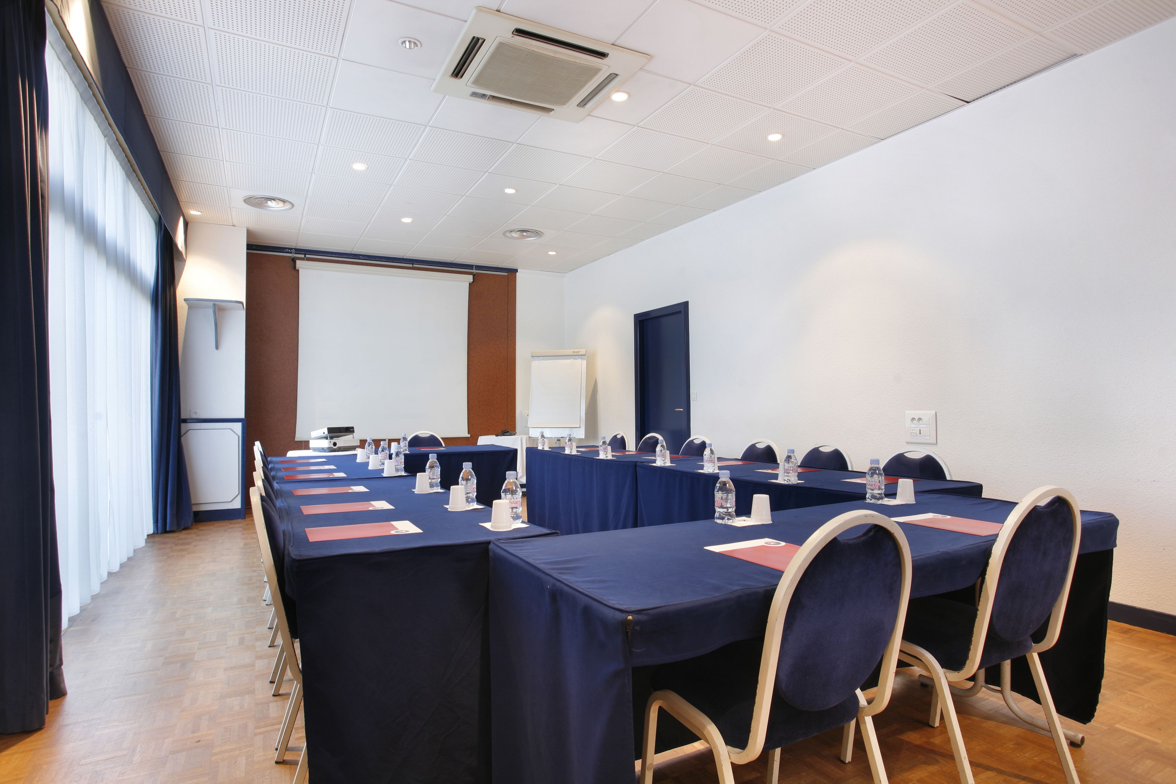 Kyriad Direct Rennes Ouest