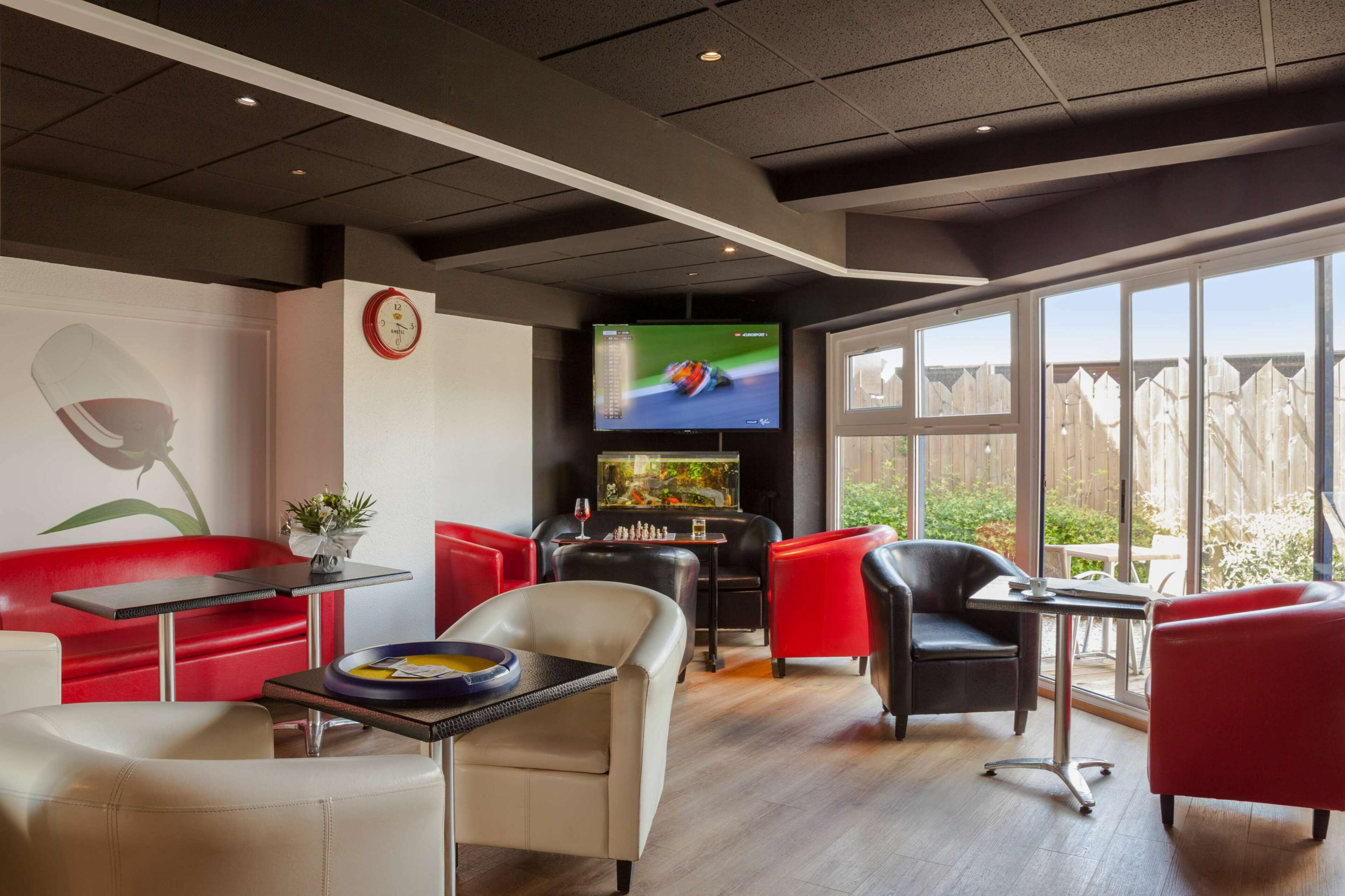 Kyriad Direct Rennes Ouest