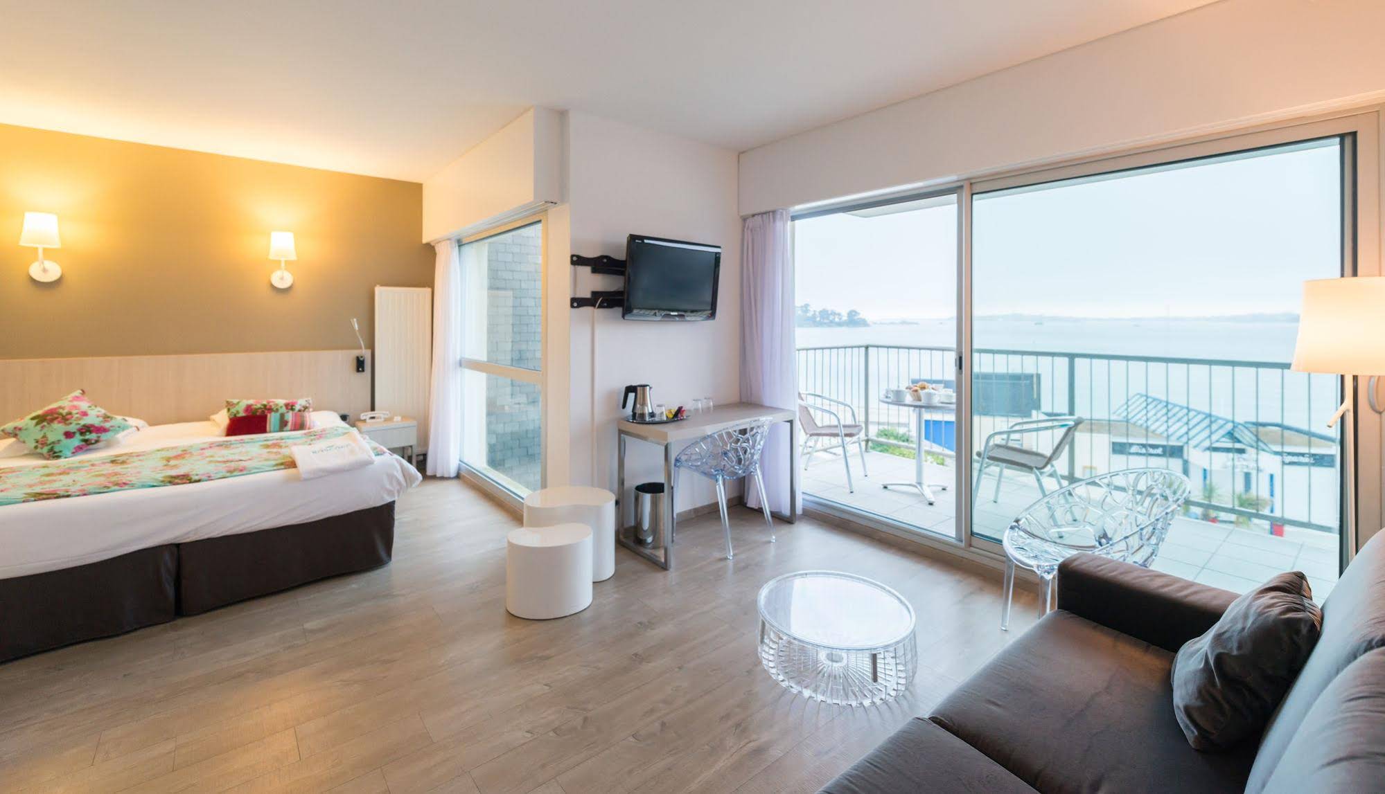 Hôtel Valdys - Beau rivage