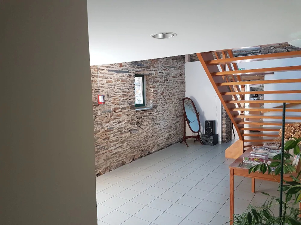 Auberge De L'oust