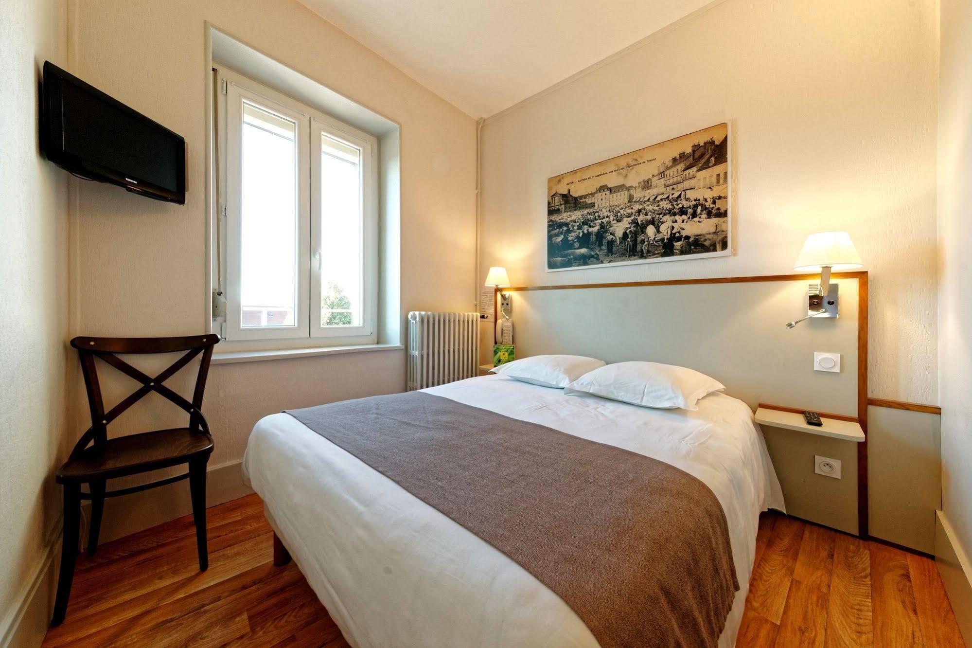 Hôtel du Commerce et Touring