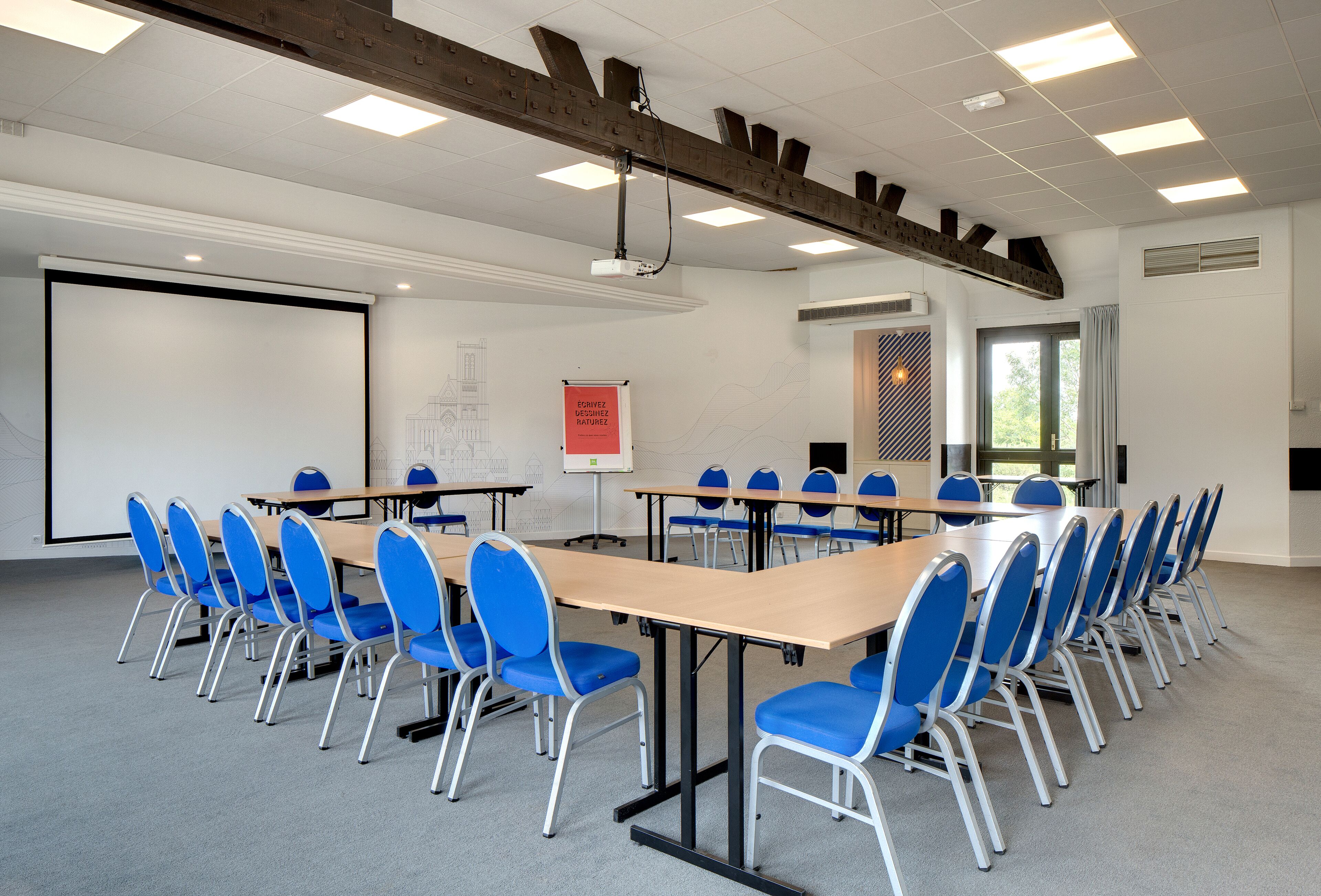 ibis Styles Auxerre Nord