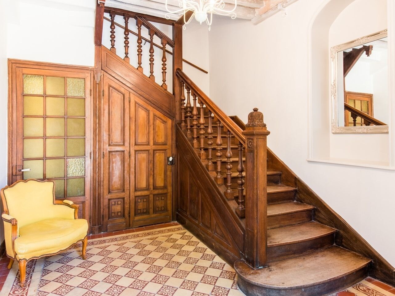 Hippolyte House