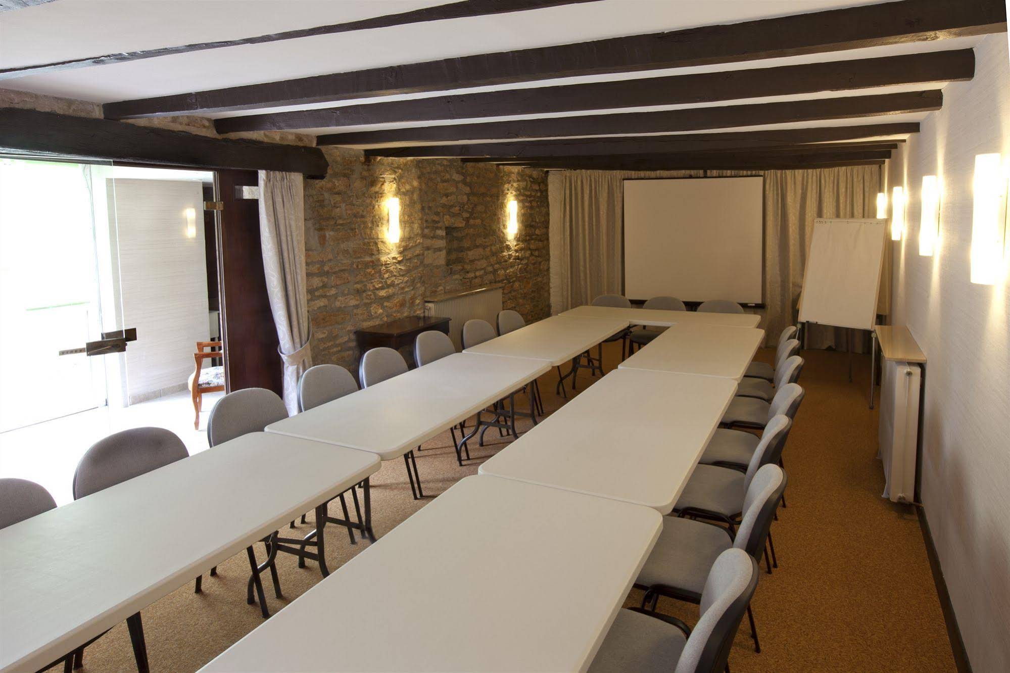 The Originals Cour de la Paix