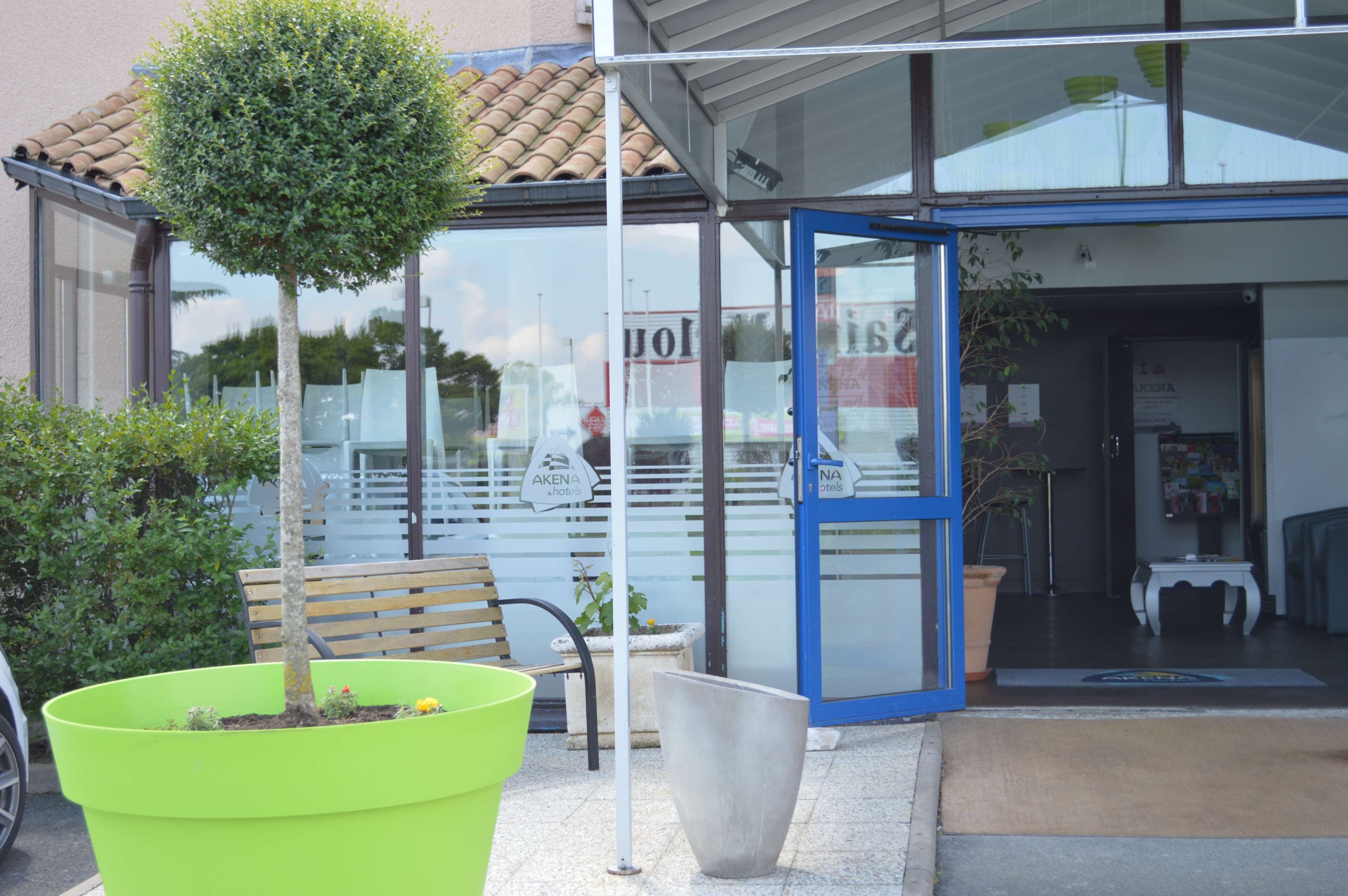Hotel Kyriad Direct Macon Sud