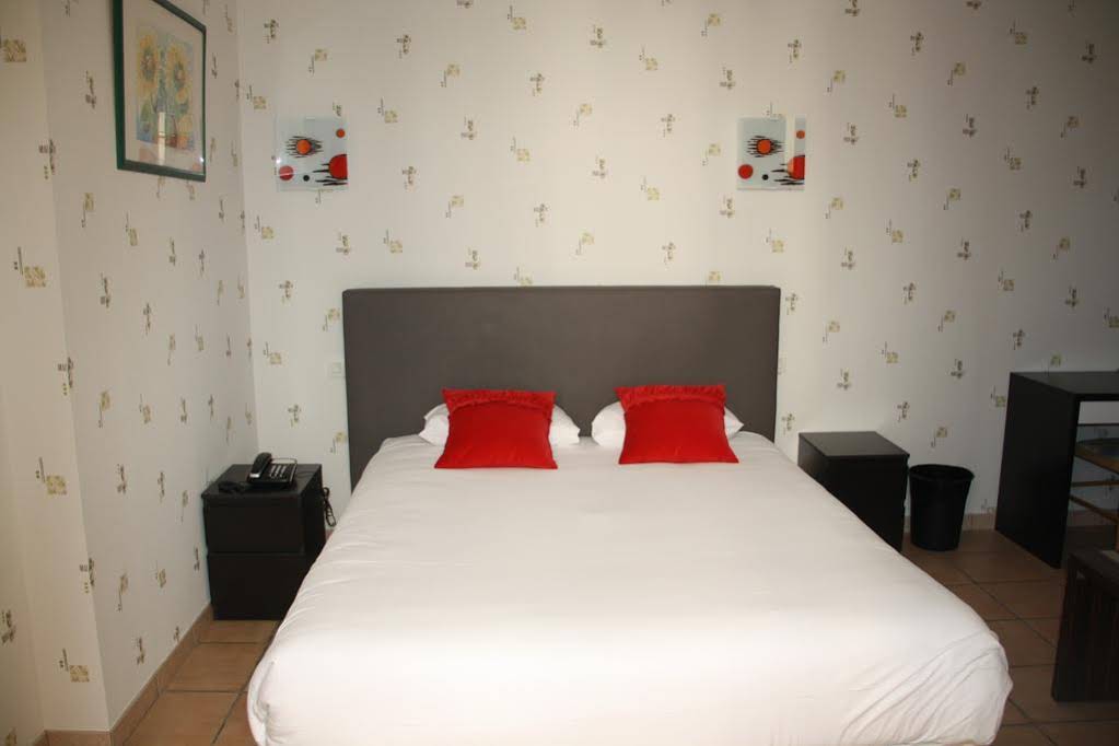 Hotel République