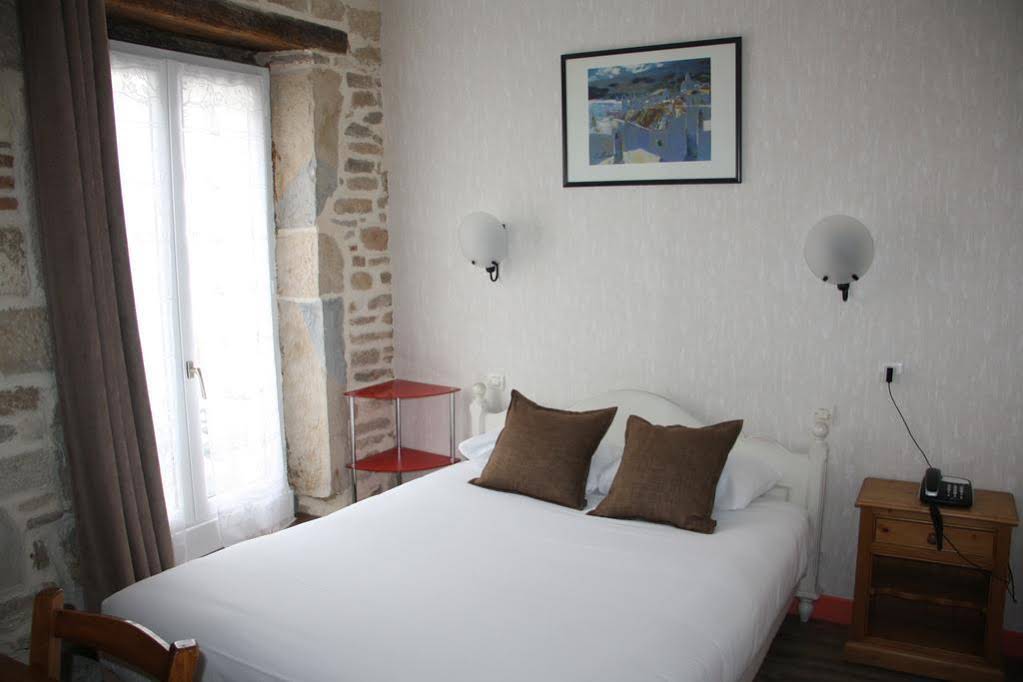 Hotel République