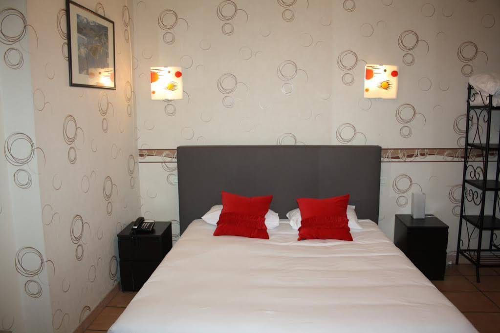 Hotel République
