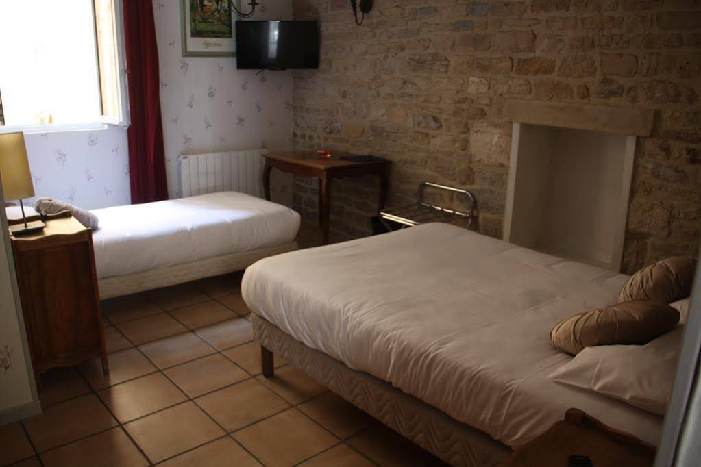 Hotel République