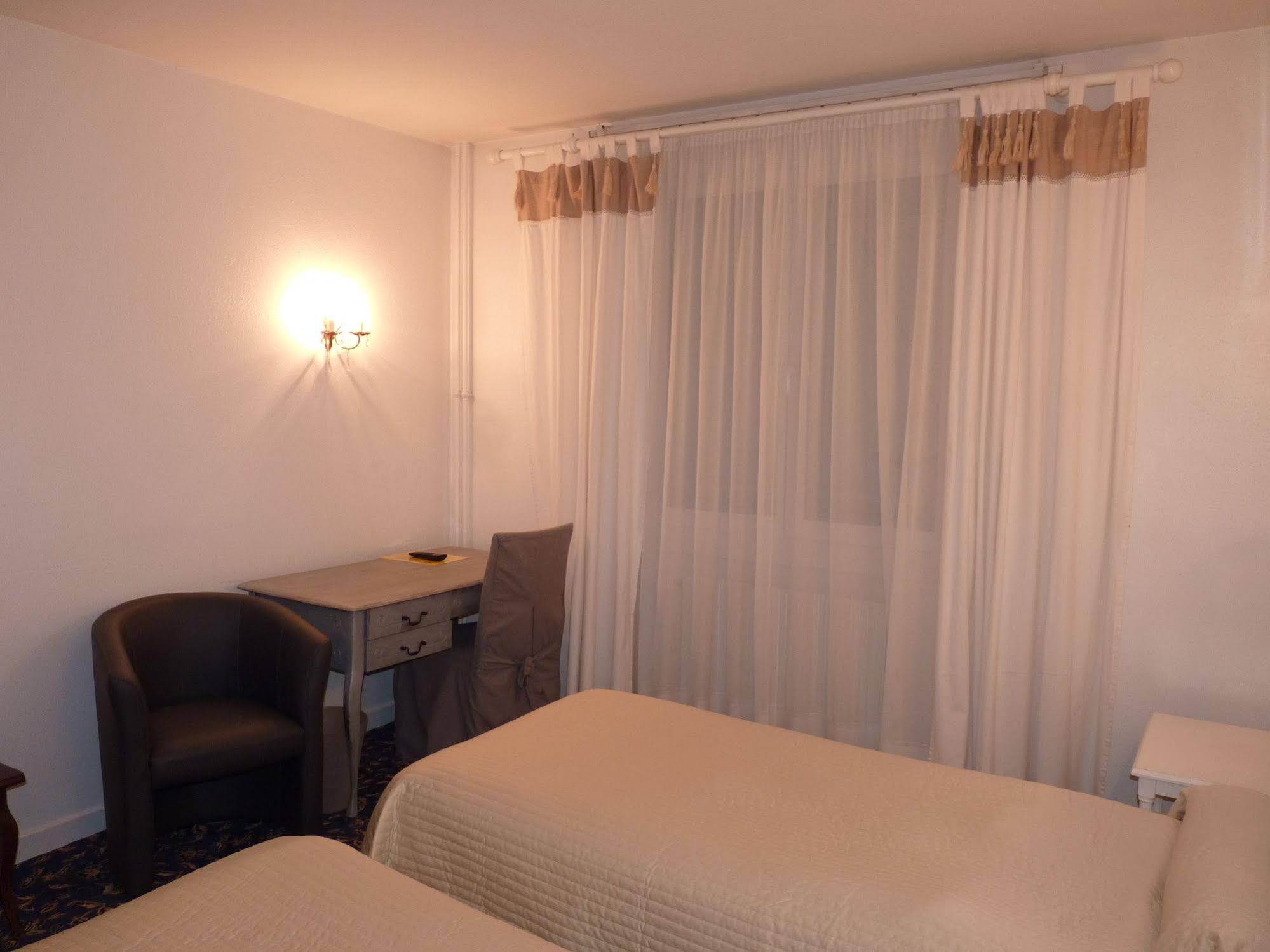 Hotel Victor Hugo