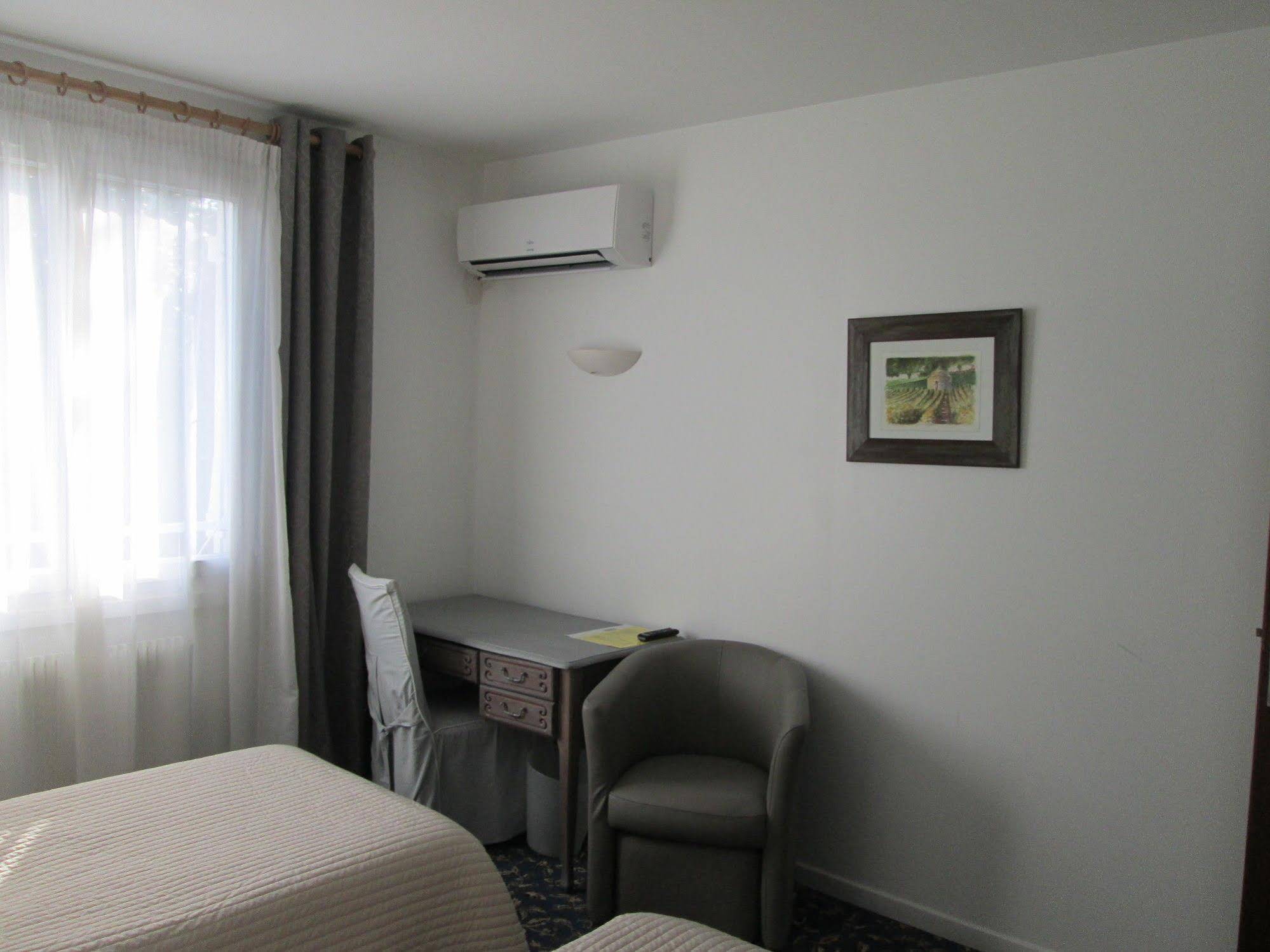 Hotel Victor Hugo