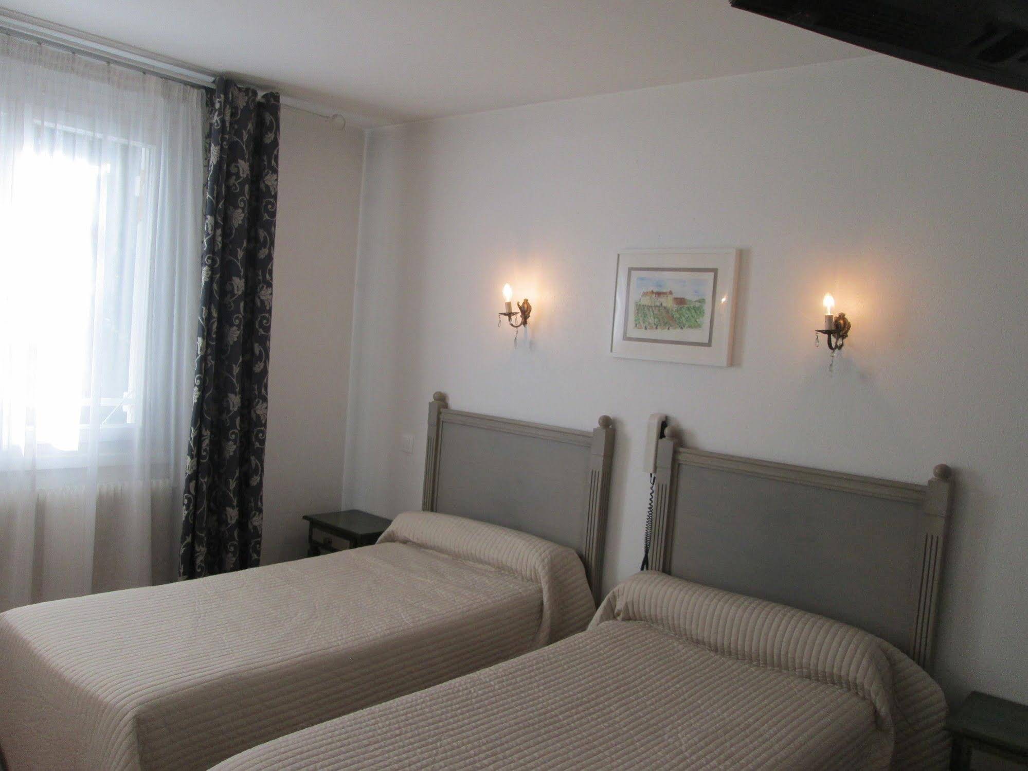 Hotel Victor Hugo