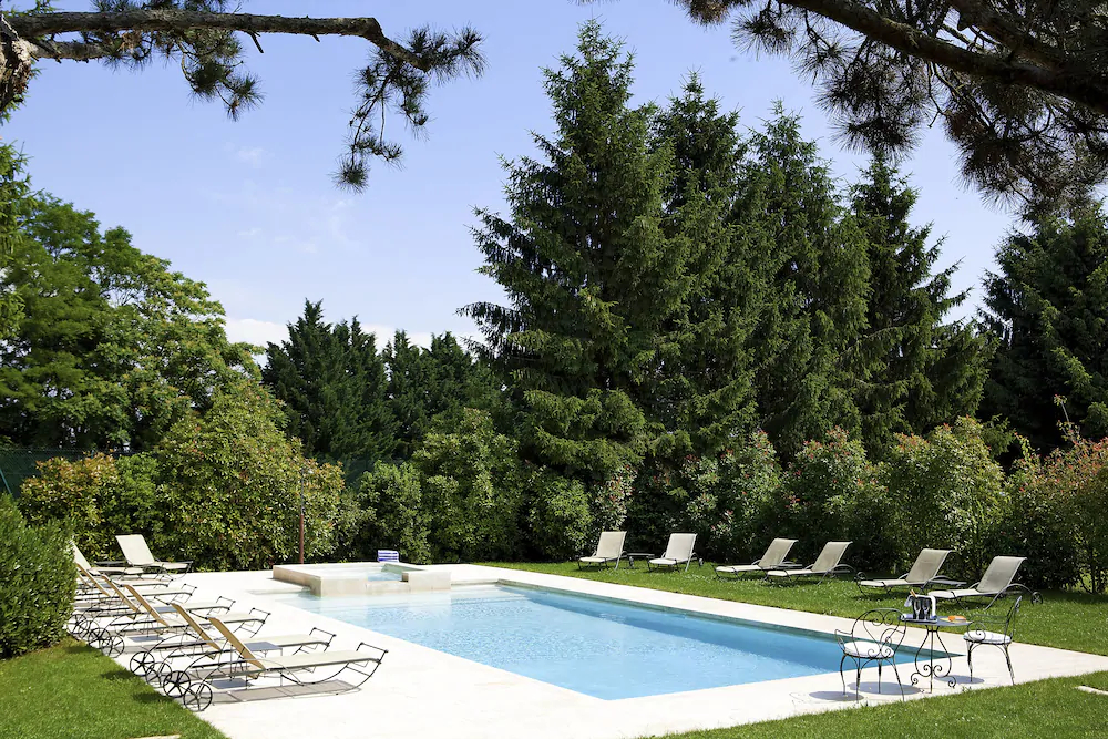 Hotel Restaurant Château de Fleurville