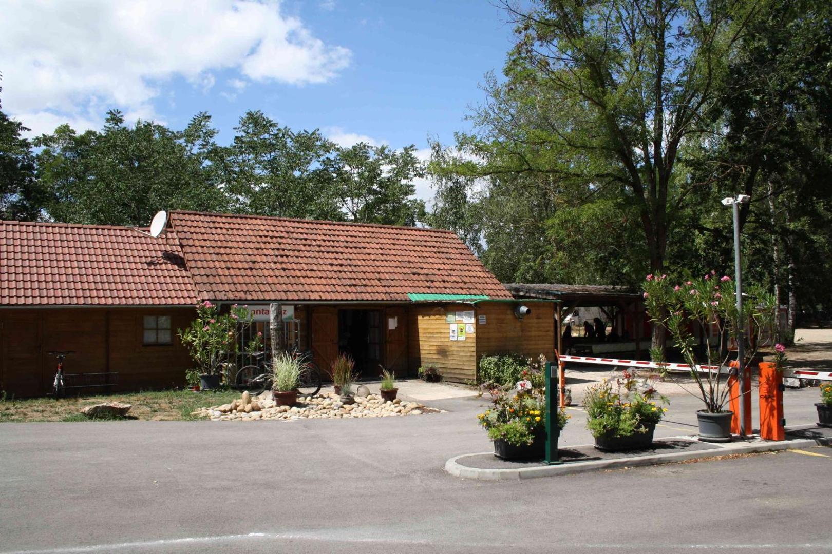 Camping Mare De Roy