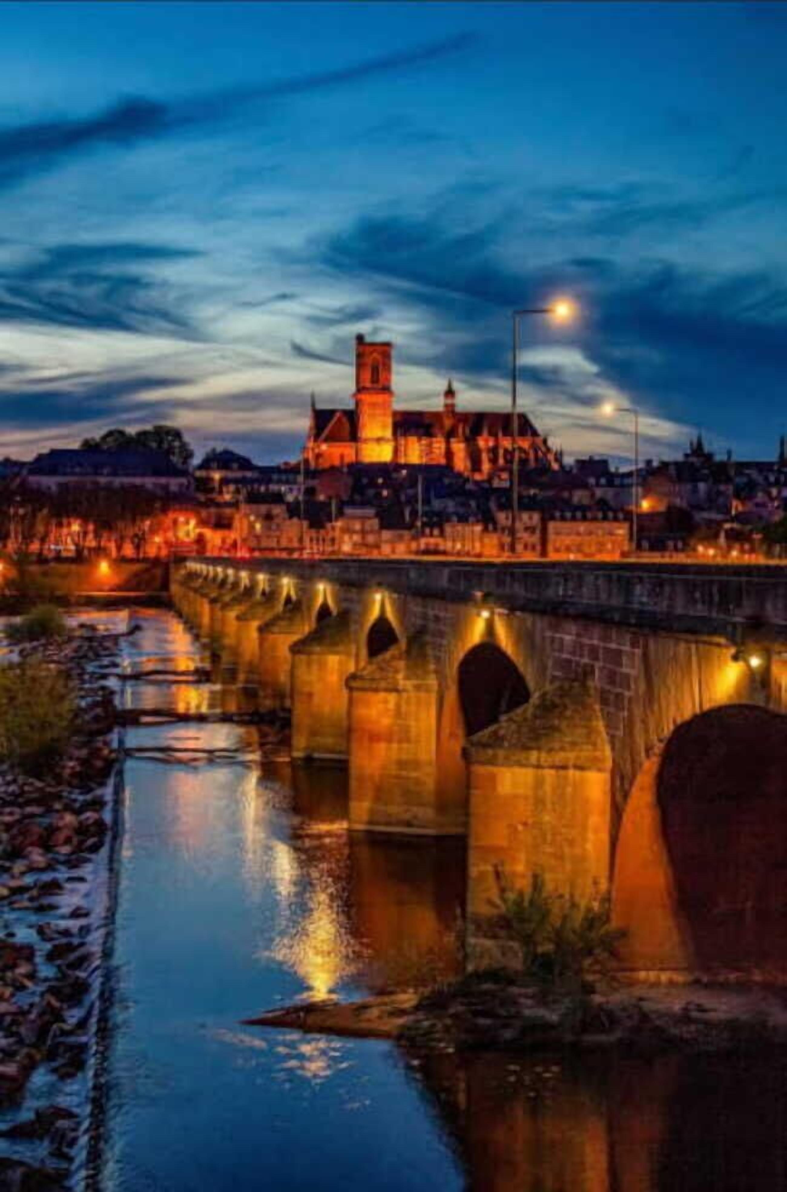 Zenao Appart Hôtel Nevers Quai De Loire