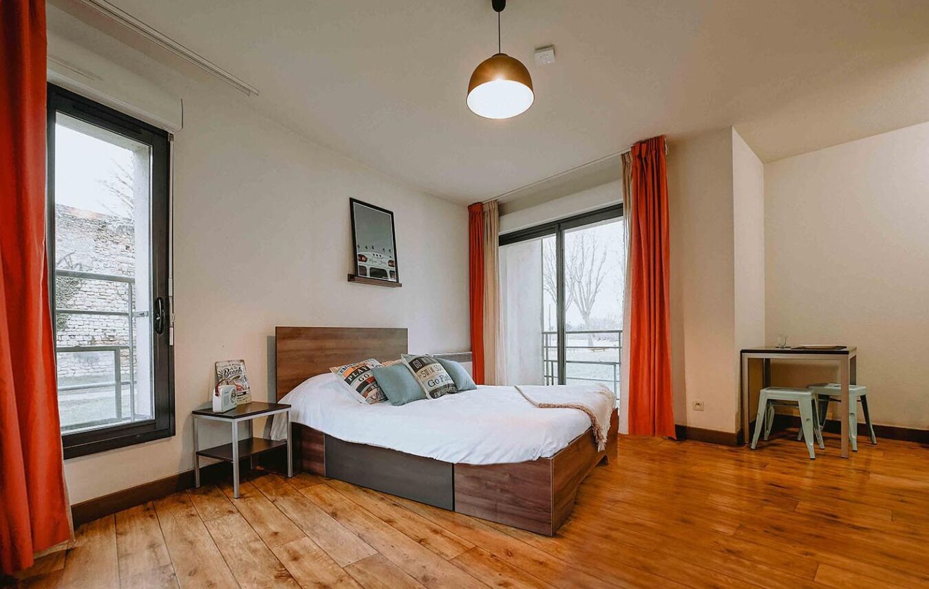 Zenao Appart Hôtel Nevers Quai De Loire