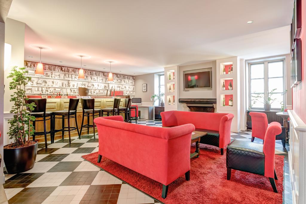 Hôtel Les Maritonnes Parc & Vignoble