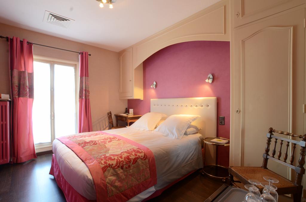 Hôtel Les Maritonnes Parc & Vignoble